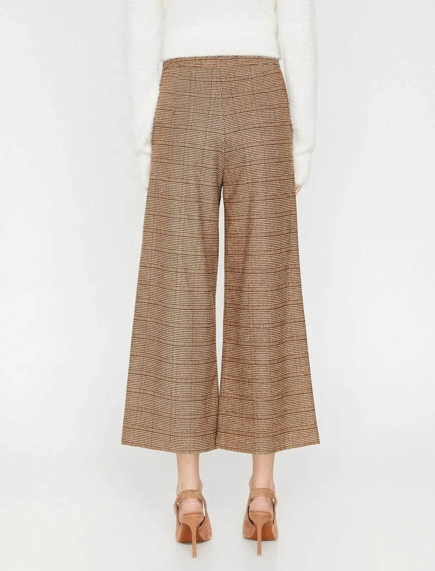 16326 Brown Check Trousers