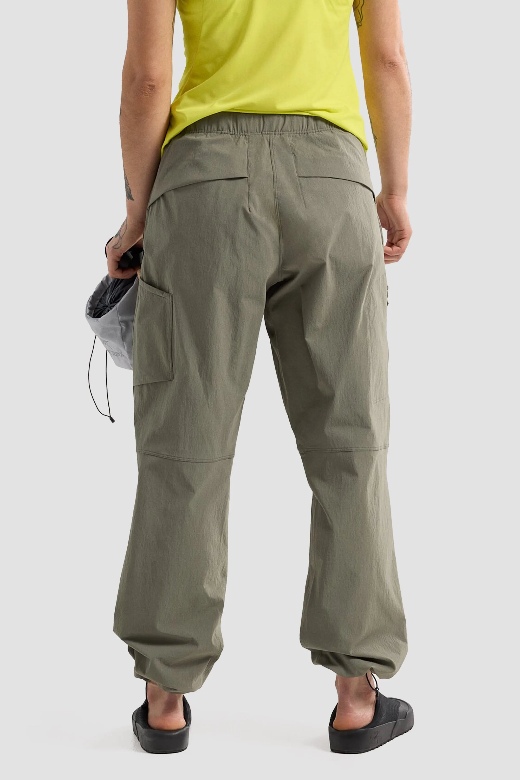 Arc'teryx Women's Clarkia Wide Leg Pant in Forage