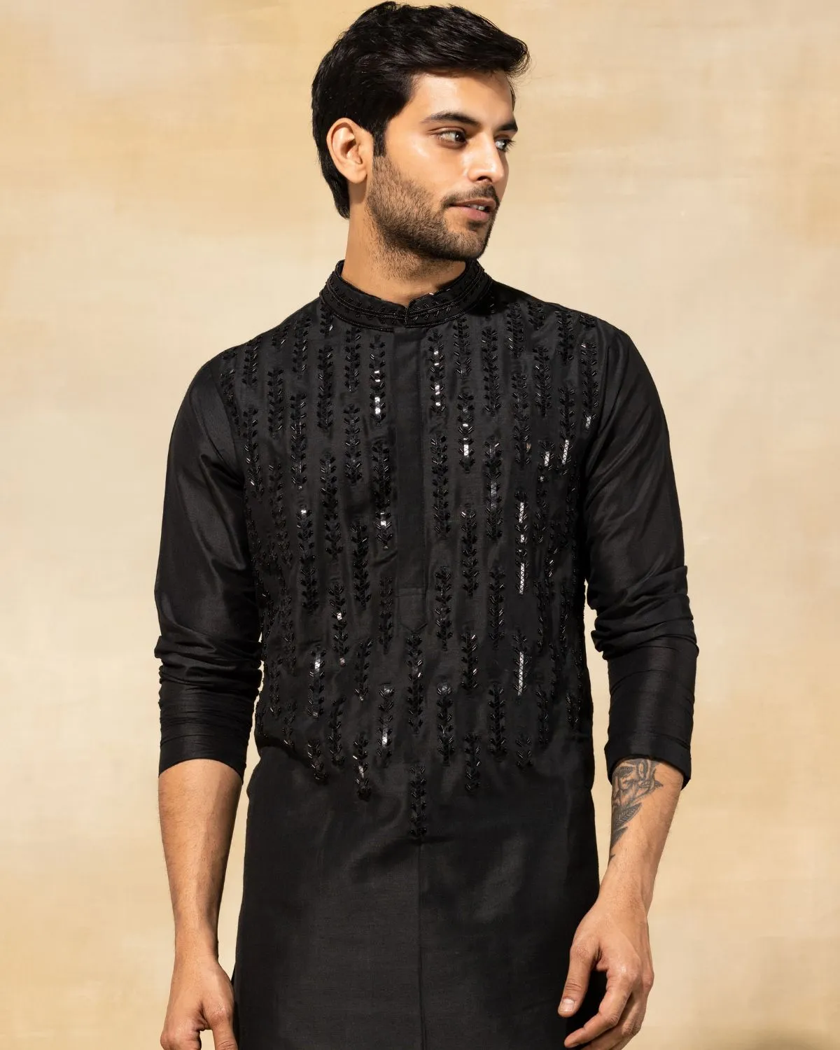 Black Leaf Embroidered Kurta Set