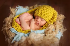 Citron Yellow Baby Bowl And Hat Set