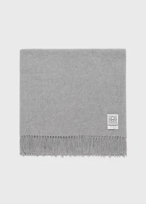 Classic wool scarf light grey mélange