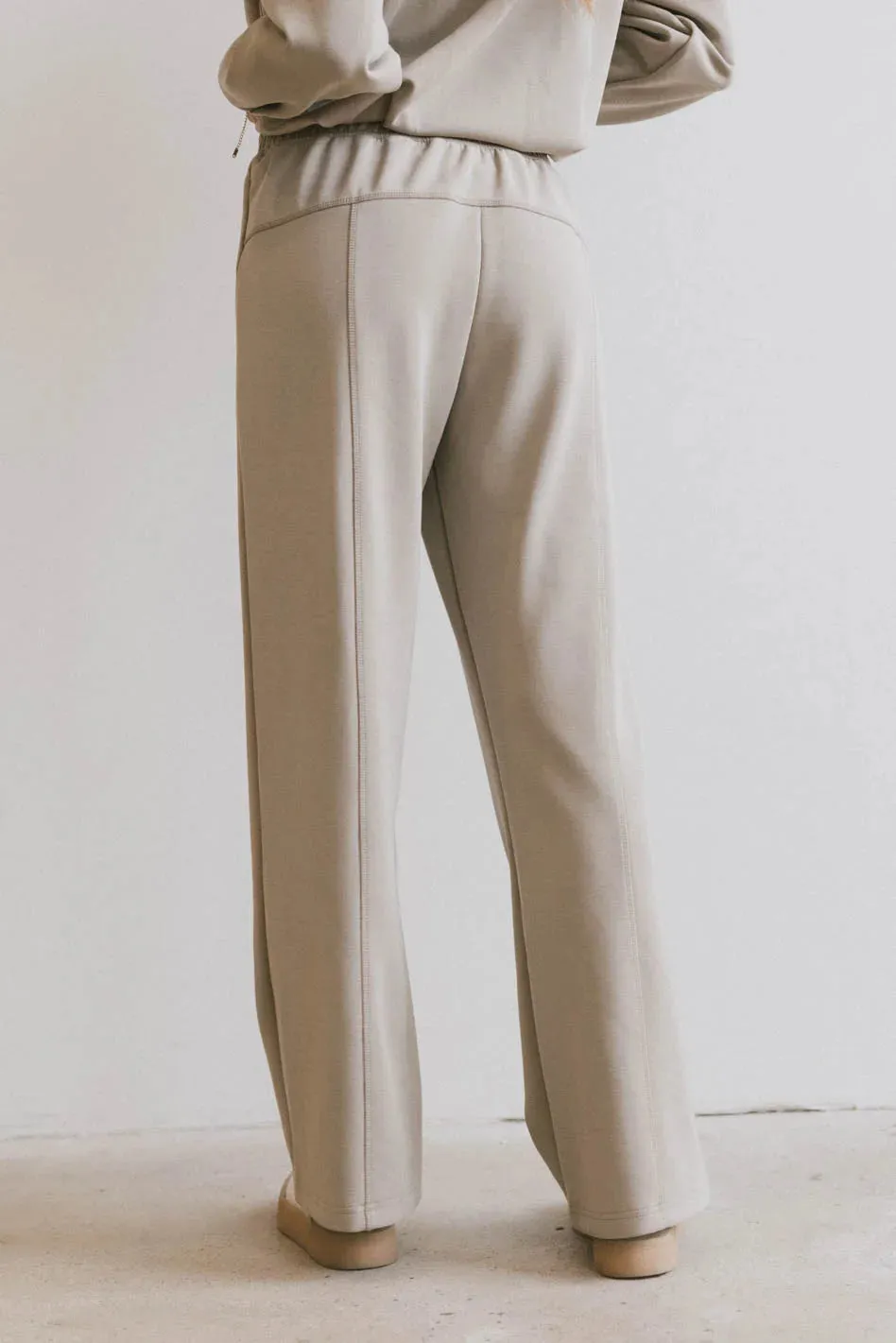 Flow State Pants in Taupe