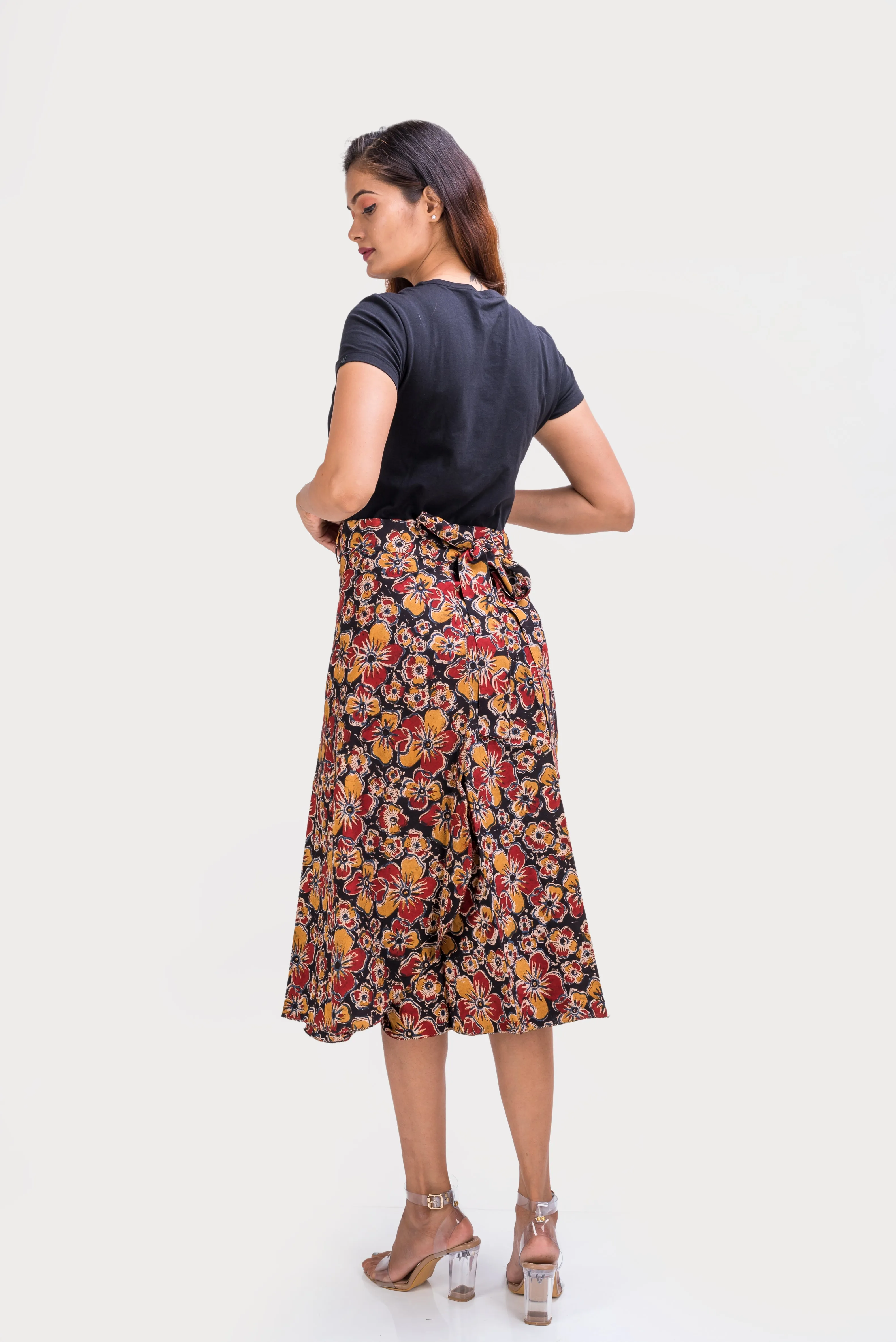 KK3005 Wrap Skirt - Big Flowers