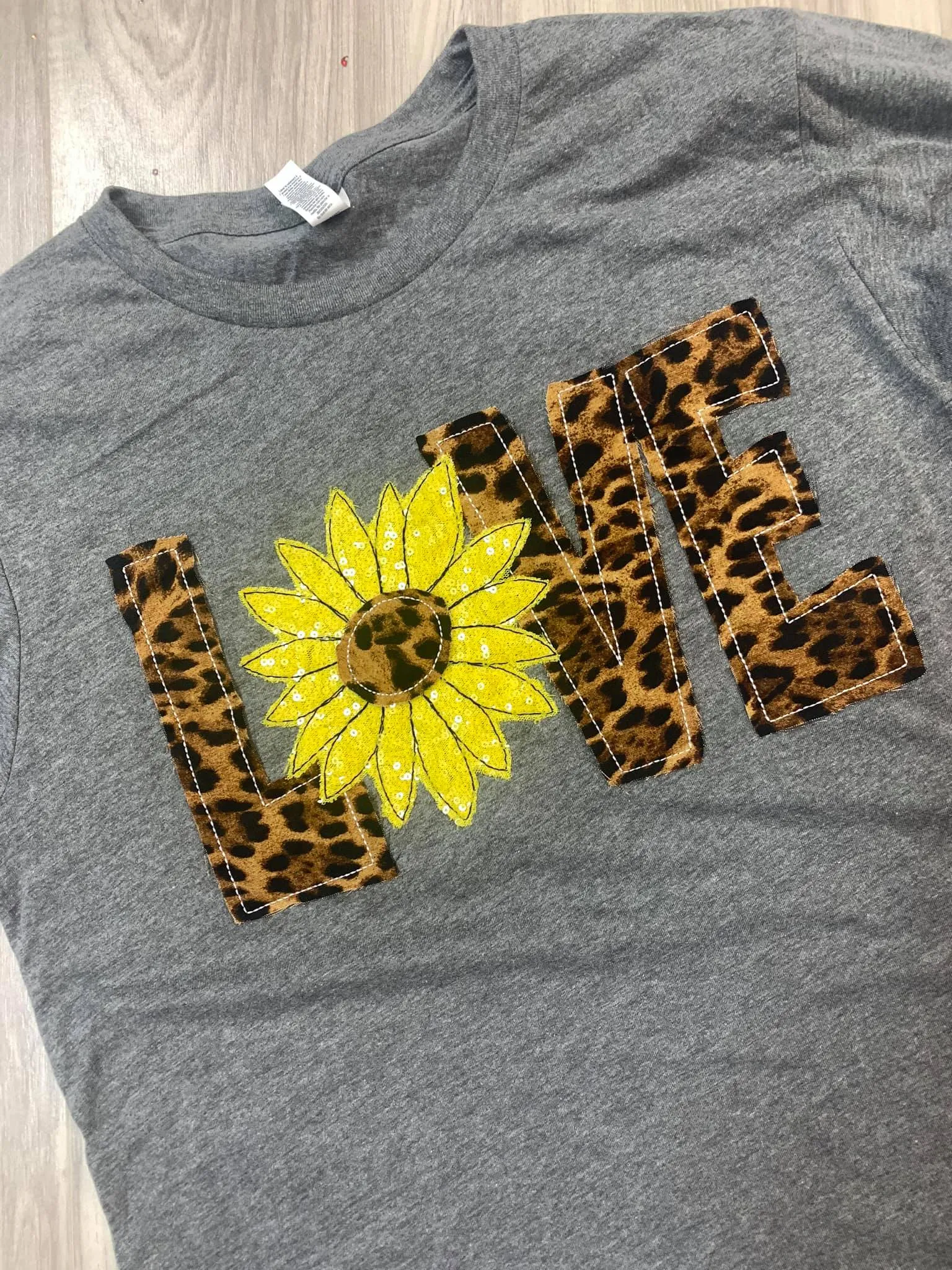 Love Sunflower Tee - 2021