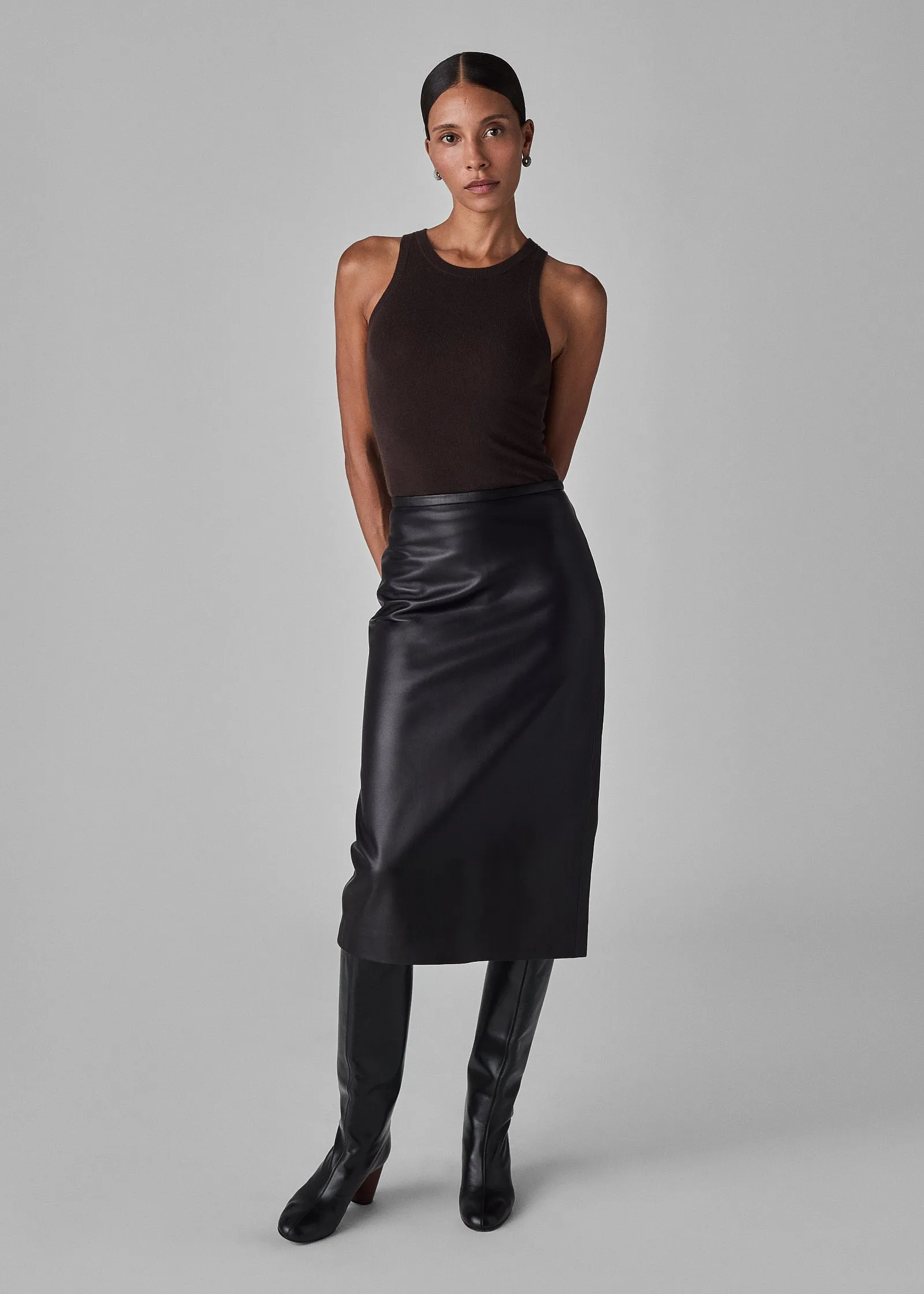 Midi Pencil Skirt in Glove Leather - Black