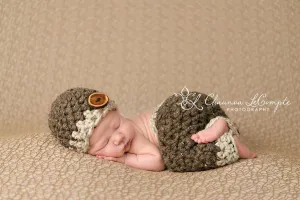 Newborn Pants and Hat Set Barley Brown Oatmeal