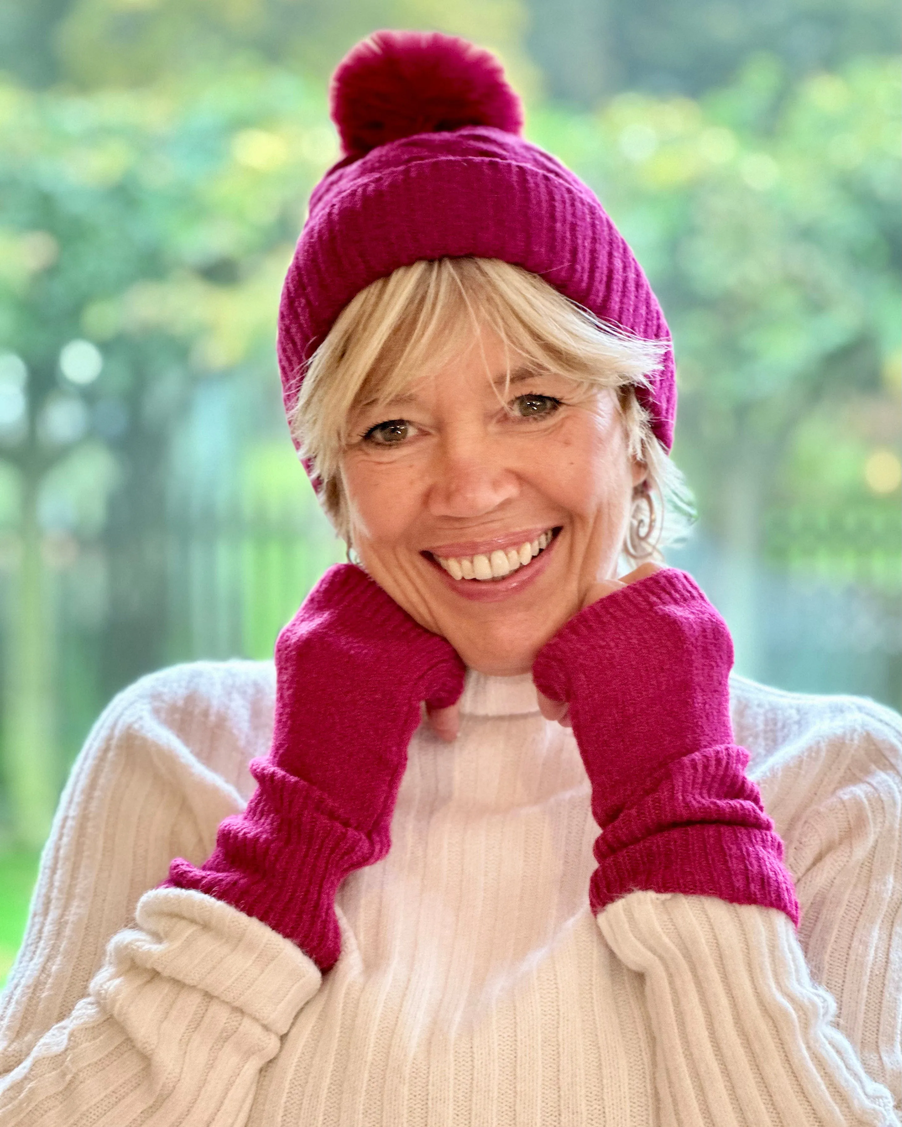 Recycled Magenta Cable Knit Pom Pom Hat