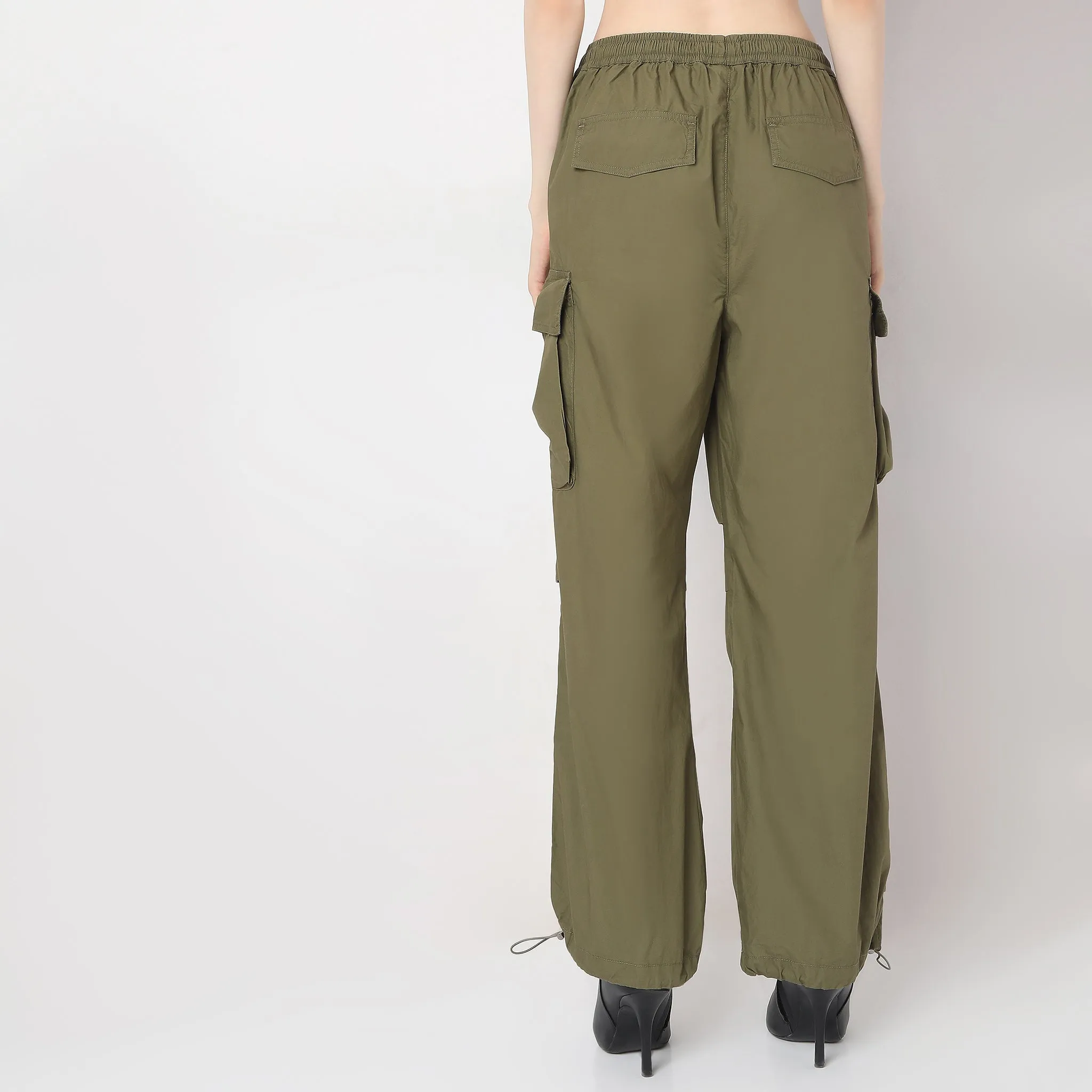 Relaxed Fit High Rise Cargos