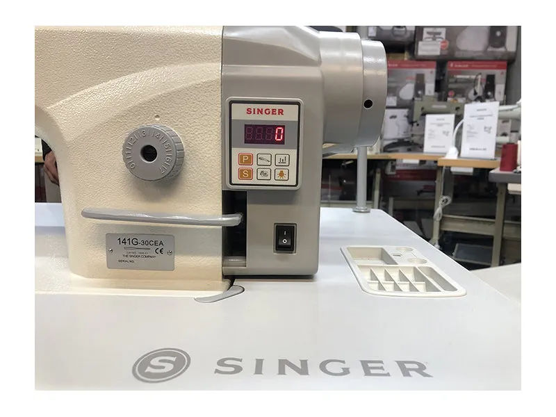 Singer Industrial Plain Sewing Machinev- Ex Demo