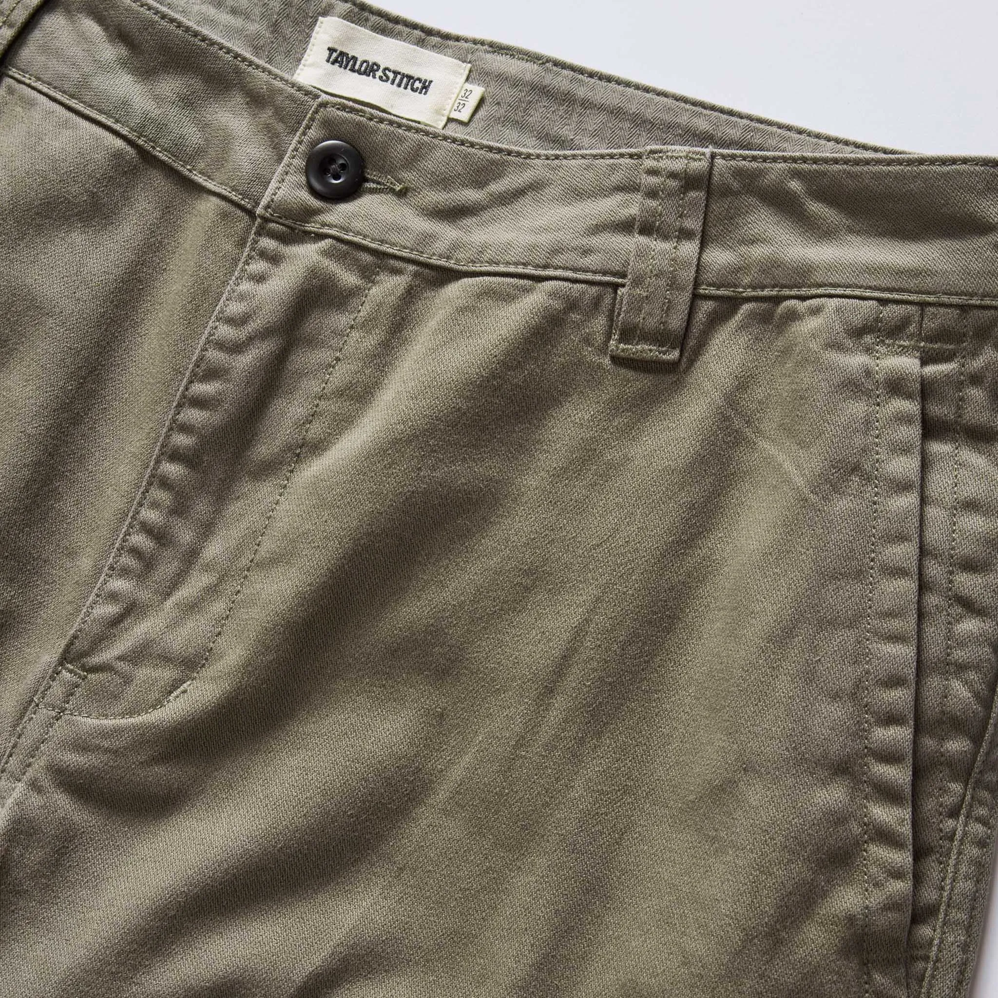 The Tommie Pant in Fatigue Olive