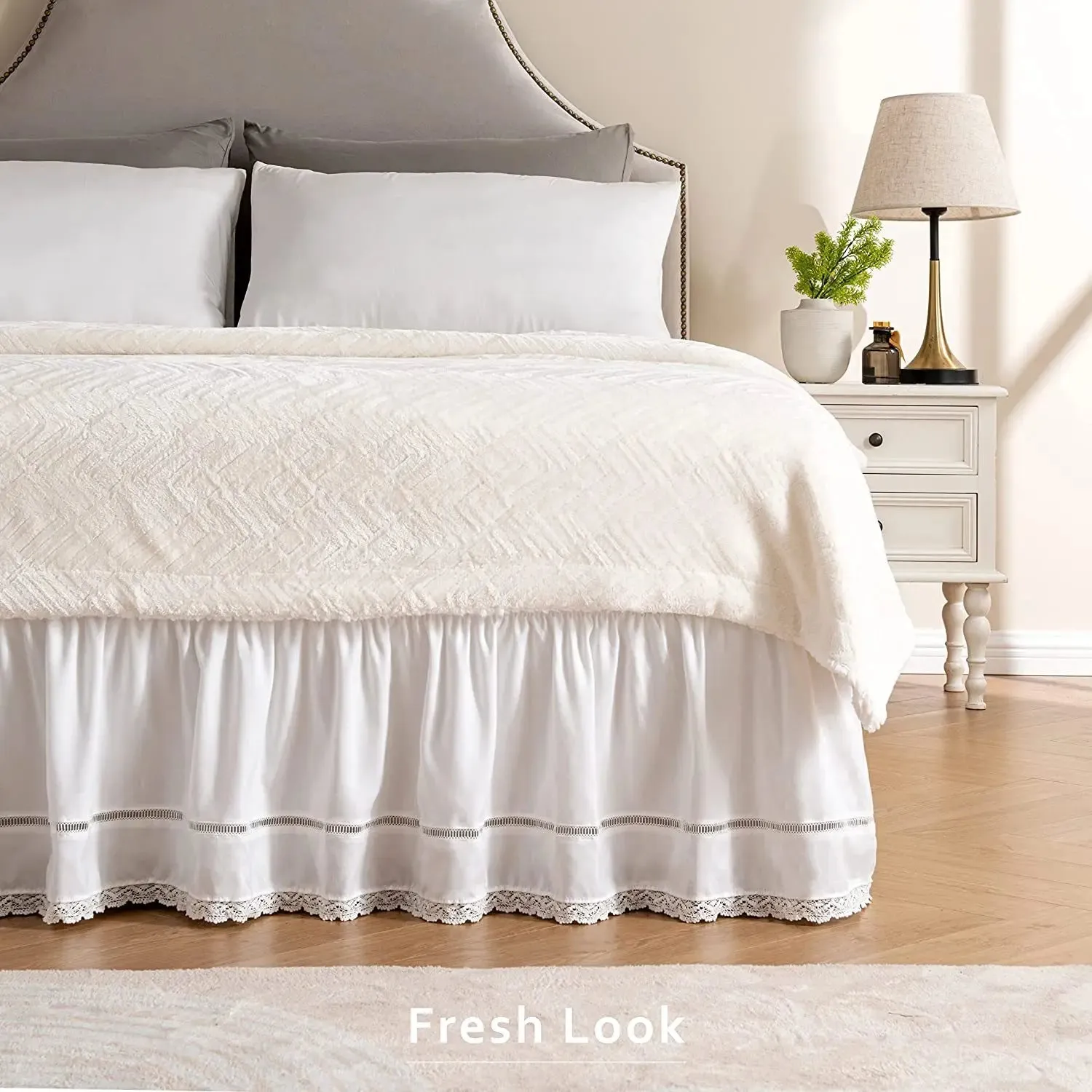 White Bed Skirt with Lace Design Stretched Elastic Wrapping Bed Skirts