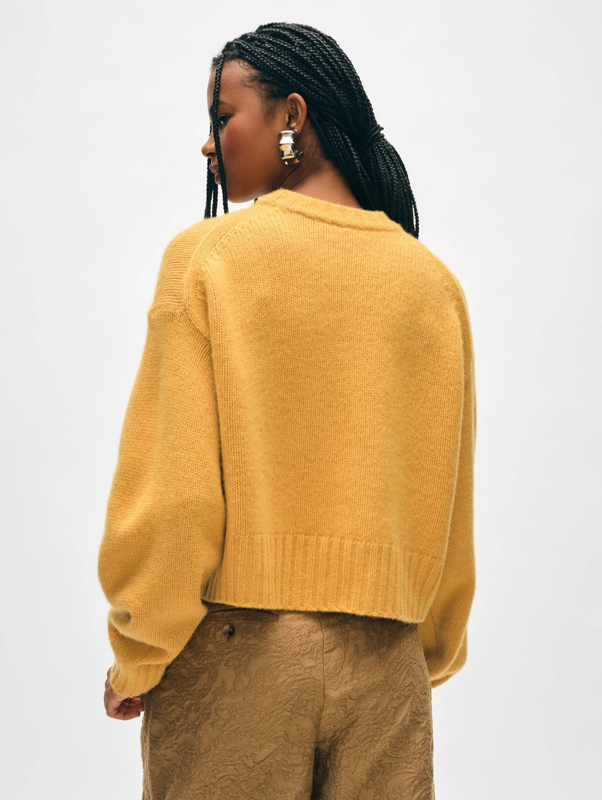 White   Warren - Cashmere Saddle Sleeve Crewneck Sweater in Goldenrod